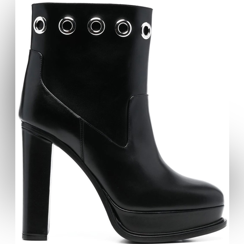 Alexander McQueen Eyelet Platform Block Heel Boots 40